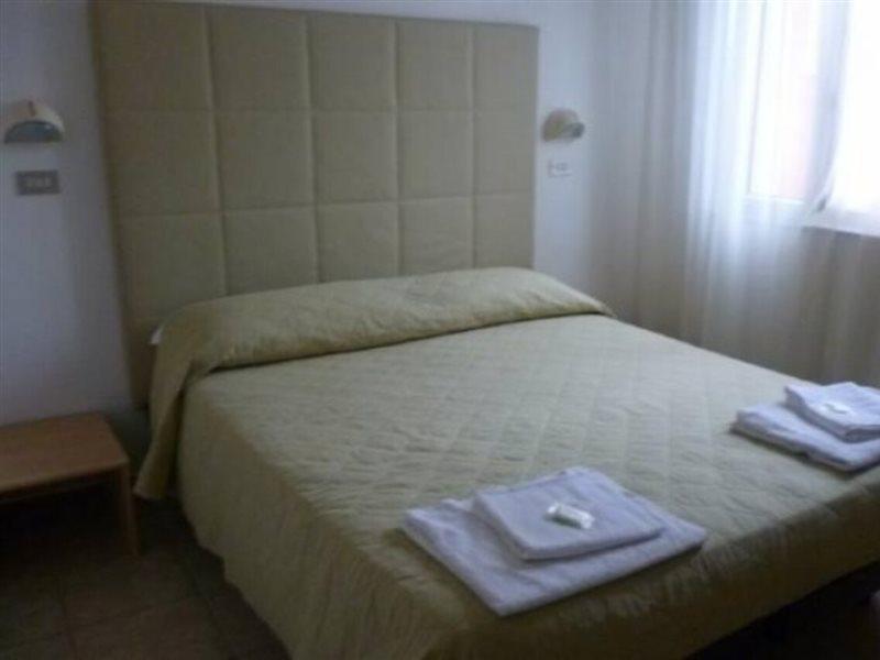 Hotel Riviera ริมินี ภายนอก รูปภาพ